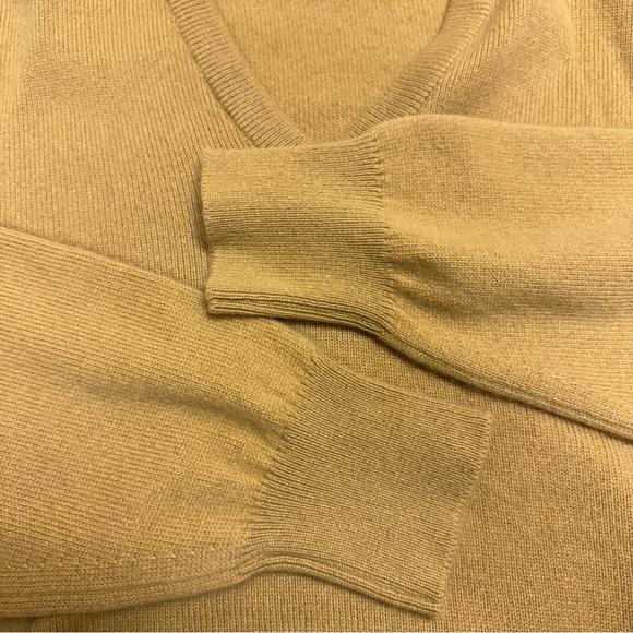 Cashmere Ballantyne Camel Tan V-Neck Sweater Scotland XL - Picture 14 of 15
